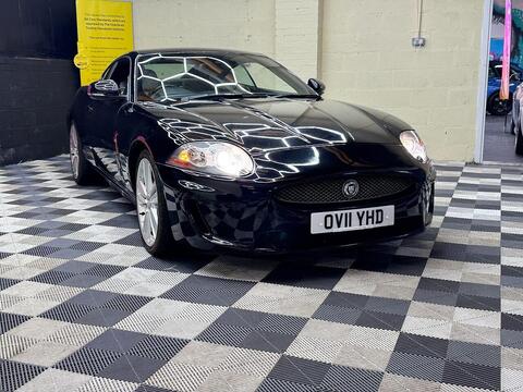 Jaguar XK view 9