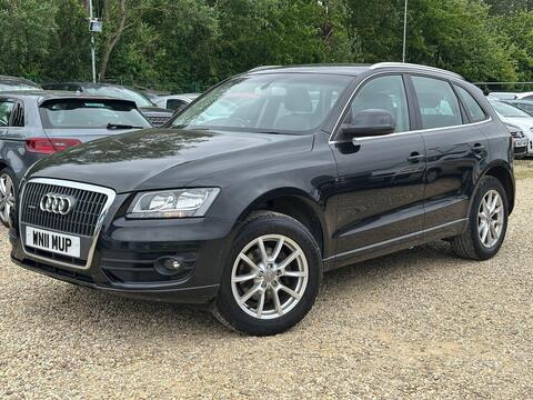 Audi Q5 view 2