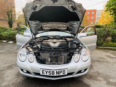 Mercedes-Benz E Class view 30