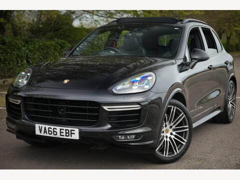 Porsche Cayenne SUV 4.8T V8 Turbo TiptronicS 4WD Euro 6 (s/s) 5dr