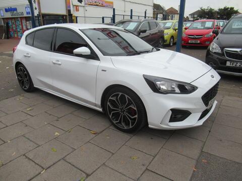 Ford Focus Hatchback 1.0T EcoBoost ST-Line X Euro 6 (s/s) 5dr