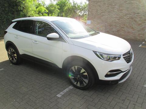 Vauxhall Grandland X SUV 1.2 Turbo Sport Nav Euro 6 (s/s) 5dr