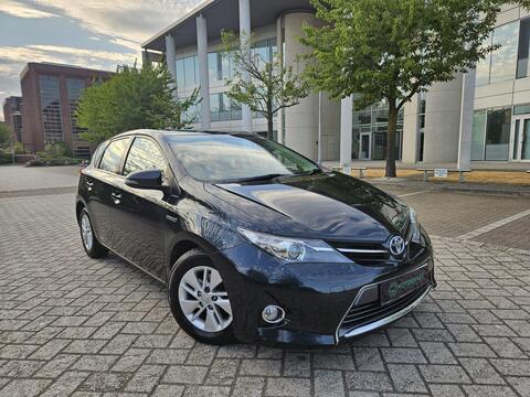 Toyota Auris Hatchback 1.8 VVT-h Icon CVT Euro 5 (s/s) 5dr