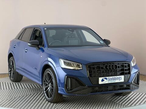 AudiQ2