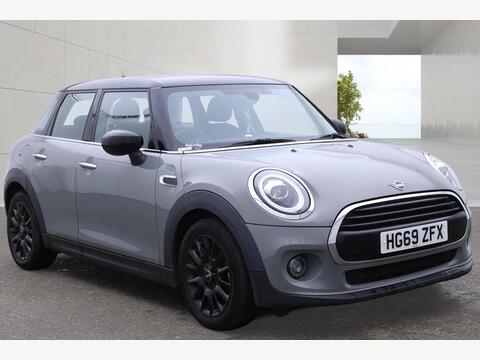 MINI Hatch Hatchback 1.5 Cooper Classic Euro 6 (s/s) 5dr