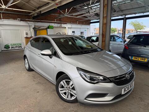Vauxhall Astra Hatchback 1.4i Turbo Design Auto Euro 6 (s/s) 5dr