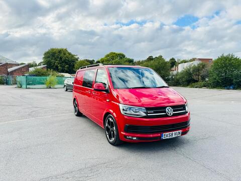 Volkswagen Transporter Combi Van 2.0 BiTDI T32 BlueMotion Tech Highline Kombi DSG 4Motion LWB Euro 6 (s/s) 5dr