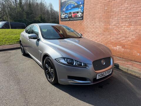 Jaguar XF Saloon 2.2d Luxury Auto Euro 5 (s/s) 4dr