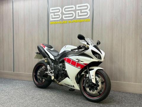 Yamaha R1 Super Sports 1000
