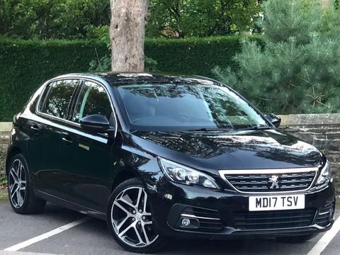 2017 Peugeot 308, photograph 2