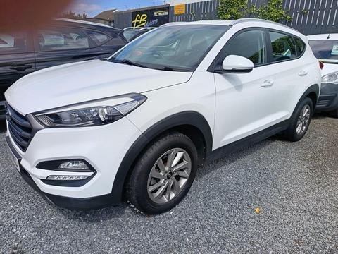 Hyundai TUCSON SUV 1.7 CRDi Blue Drive SE Nav Euro 6 (s/s) 5dr