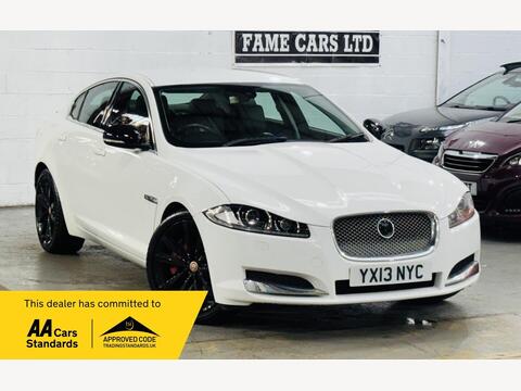 Jaguar XF Saloon 2.2d Luxury Auto Euro 5 (s/s) 4dr