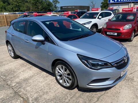 Vauxhall Astra Hatchback 1.4i Turbo Design Euro 6 5dr