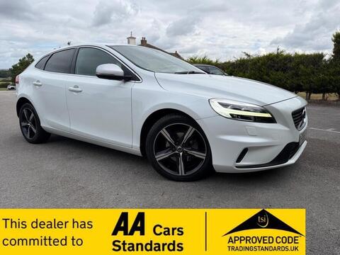 Volvo V40 Hatchback 2.0 D2 R-Design Euro 6 (s/s) 5dr