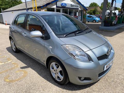 Toyota Yaris Hatchback 1.33 Dual VVT-i TR Euro 4 (s/s) 5dr