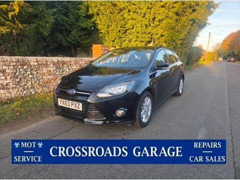 Ford Focus Hatchback 1.0T EcoBoost Titanium Euro 5 (s/s) 5dr