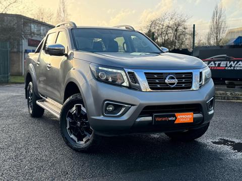 Nissan Navara Pickup 2.3 dCi Tekna Auto 4WD Euro 6 4dr