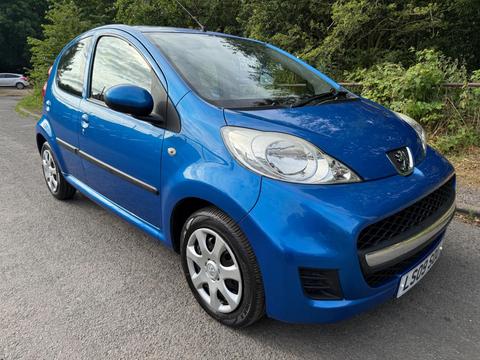 Peugeot 107 Hatchback 1.0 12V Urban 2 Tronic Euro 4 5dr