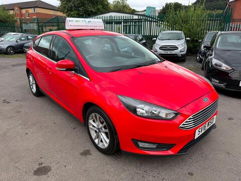 Ford Focus Hatchback 1.0T EcoBoost Titanium Euro 6 (s/s) 5dr