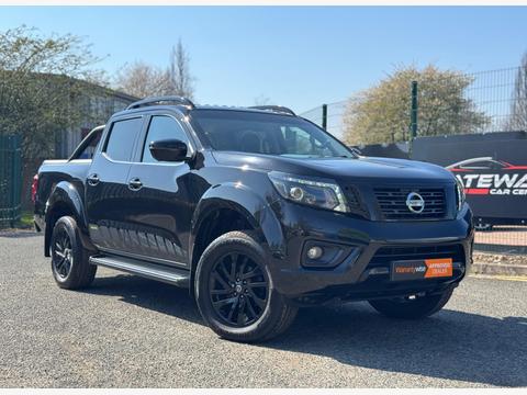Nissan Navara Pickup 2.3 dCi N-Guard Auto 4WD Euro 6 4dr