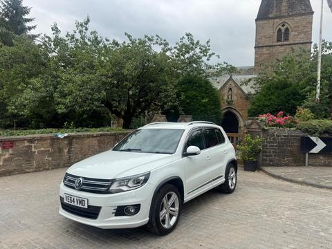 Volkswagen Tiguan SUV 2.0 TDI BlueMotion Tech R-Line 4WD Euro 5 (s/s) 5dr (Nav)