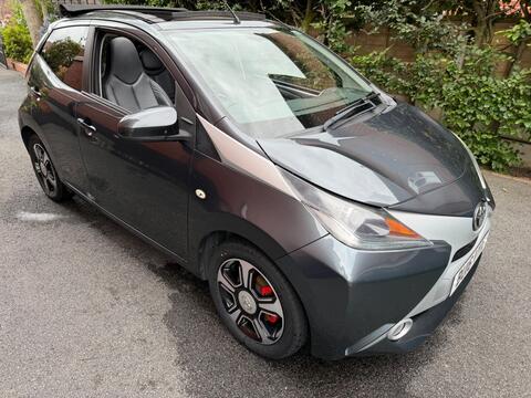 Toyota AYGO Hatchback 1.0 VVT-i x-clusiv Euro 6 5dr