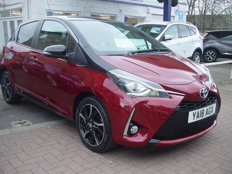 Toyota Yaris Hatchback 1.5 VVT-i Grey Bi-Tone Euro 6 5dr