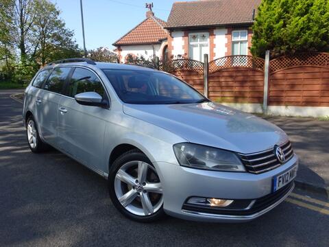 Volkswagen Passat Estate 2.0 TDI BlueMotion Tech SE DSG Euro 5 (s/s) 5dr