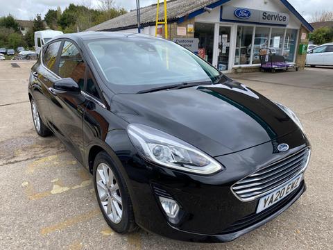 Ford Fiesta Hatchback 1.0T EcoBoost Titanium Euro 6 (s/s) 5dr
