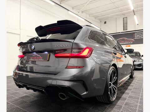BMW 3 Series 3.0 330d MHT M Sport Touring Auto xDrive Euro 6 (s/s) 5dr