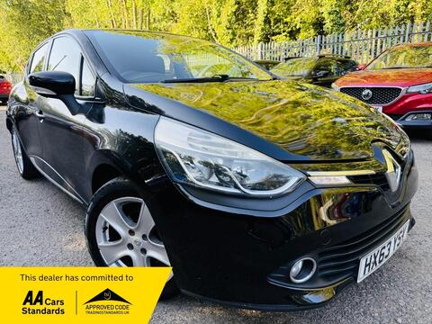 Renault Clio Hatchback 1.2 16V Dynamique MediaNav Euro 5 5dr