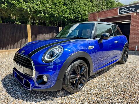 MINI Hatch Hatchback 1.5 Cooper Euro 6 (s/s) 3dr