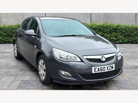 Vauxhall Astra Hatchback 1.6 16v Exclusiv Auto Euro 5 5dr