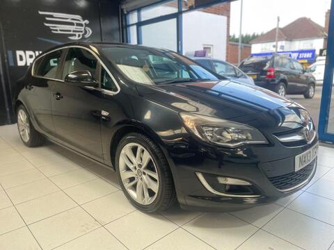 Vauxhall Astra Hatchback 2.0 CDTi ecoFLEX SRi Euro 5 (s/s) 5dr