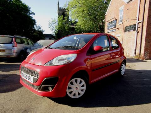 Peugeot 107 Hatchback 1.0 12V Active Euro 5 5dr