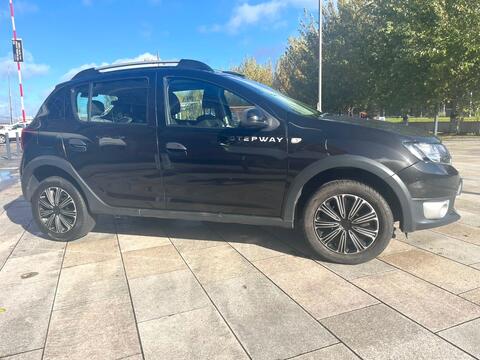 Dacia Sandero Stepway Hatchback 0.9 TCe Ambiance Euro 5 5dr
