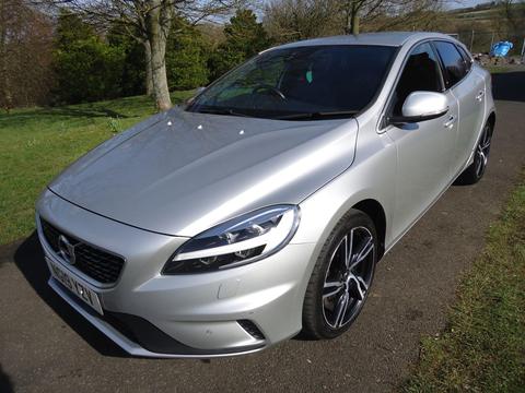 Volvo V40 Hatchback 2.0 T2 R-Design Edition Euro 6 (s/s) 5dr
