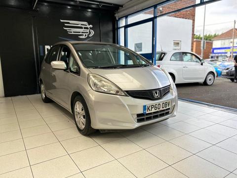 Honda Jazz Hatchback 1.4 i-VTEC ES CVT Euro 5 5dr