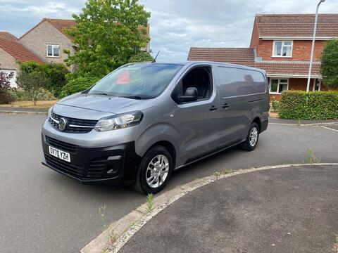 Vauxhall Vivaro Panel Van 1.5 Turbo D 2900 Dynamic L2 H1 Euro 6 (s/s) 6dr