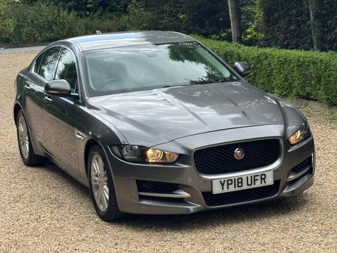Jaguar XE Saloon 2.0i GPF Prestige Auto Euro 6 (s/s) 4dr