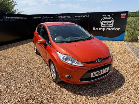 Ford Fiesta Hatchback 1.6 TDCi ECOnetic DPF Zetec 5dr