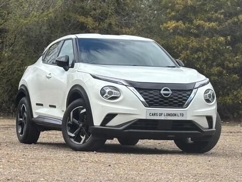 Nissan Juke SUV 1.6 N-Connecta Auto Euro 6 5dr