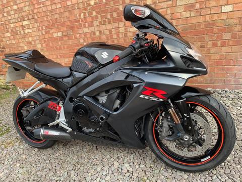Suzuki GSX-R750 Super Sports 750