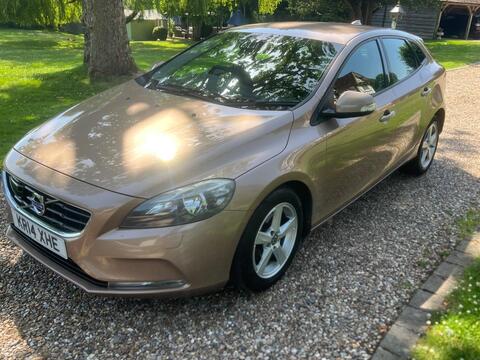 Volvo V40 Hatchback 1.6 D2 ES Nav Euro 5 (s/s) 5dr