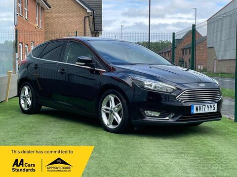Ford Focus Hatchback 1.0T EcoBoost Titanium Euro 6 (s/s) 5dr
