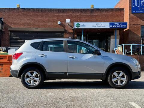 Nissan Qashqai Hatchback 1.6 Acenta 2WD 5dr