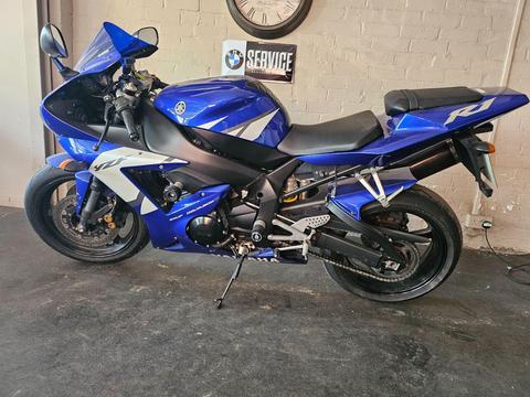 Yamaha R1 Unlisted 2003