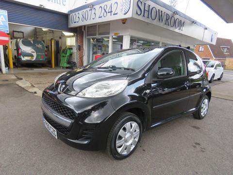 Peugeot 107 Hatchback 1.0 12V Urban 2 Tronic Euro 4 5dr