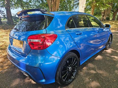 Mercedes-Benz A Class Hatchback 1.5 A180 CDI AMG Sport Euro 5 (s/s) 5dr