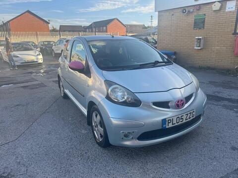 Toyota AYGO Hatchback 1.0 VVT-i Sport Euro 4 3dr